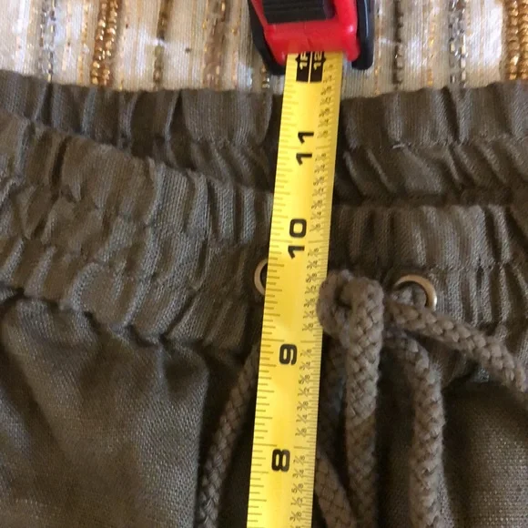 Michael Kors olive green 100% linen utility style shorts Sz 10 😍 - Picture 8 of 10